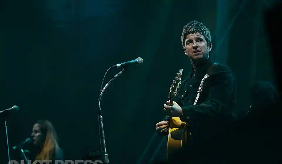 Noel Gallagher, Johnny Marr și alți artiști susțin comunitatea din Garvaghy Road