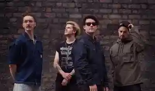 Basht. lansează albumul de debut, „Poor Advice”