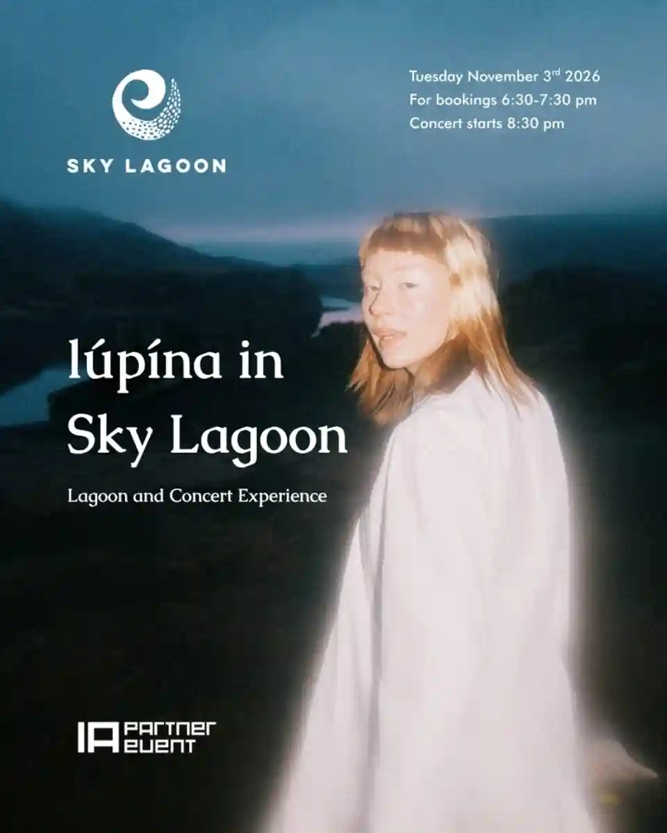lúpína susține un concert la Sky Lagoon în cadrul festivalului Iceland Airwaves