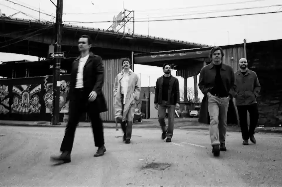 THE UPSIDES lansează videoclipul piesei „New Jersey In The 90s”