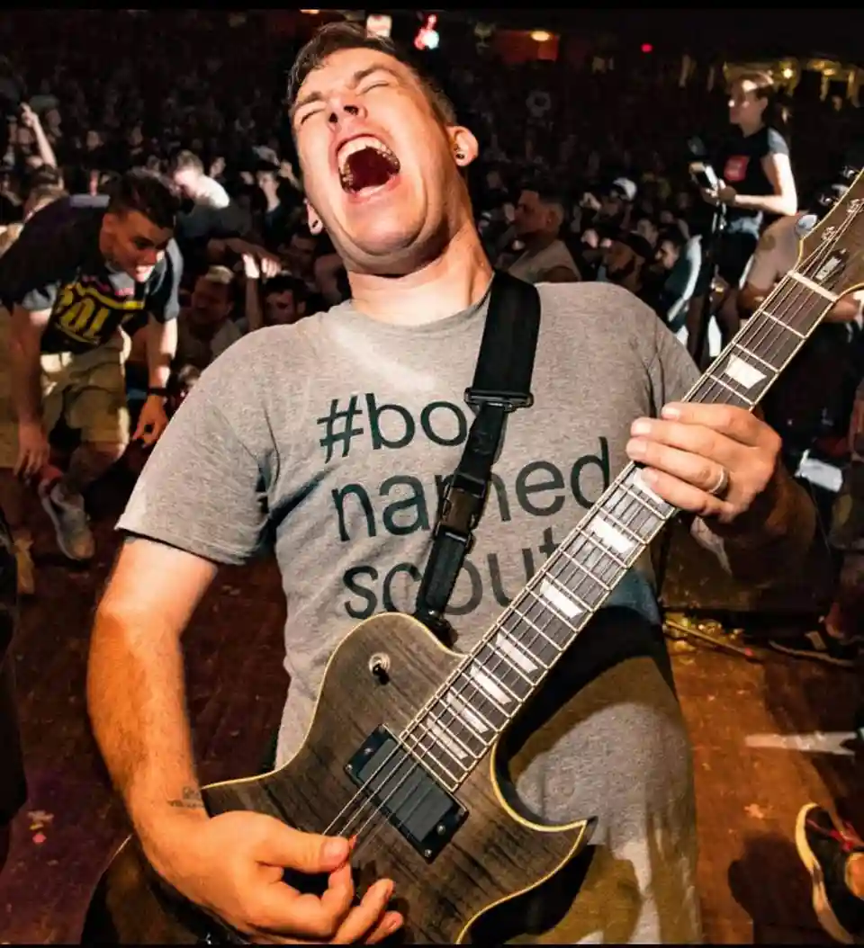 Aaron Dalbec de la Bane aniversează 25 de ani de la lansarea albumului „Give Blood”