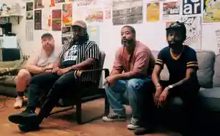 Soul Glo revin cu un nou album și lansează single-ul „February Theory”