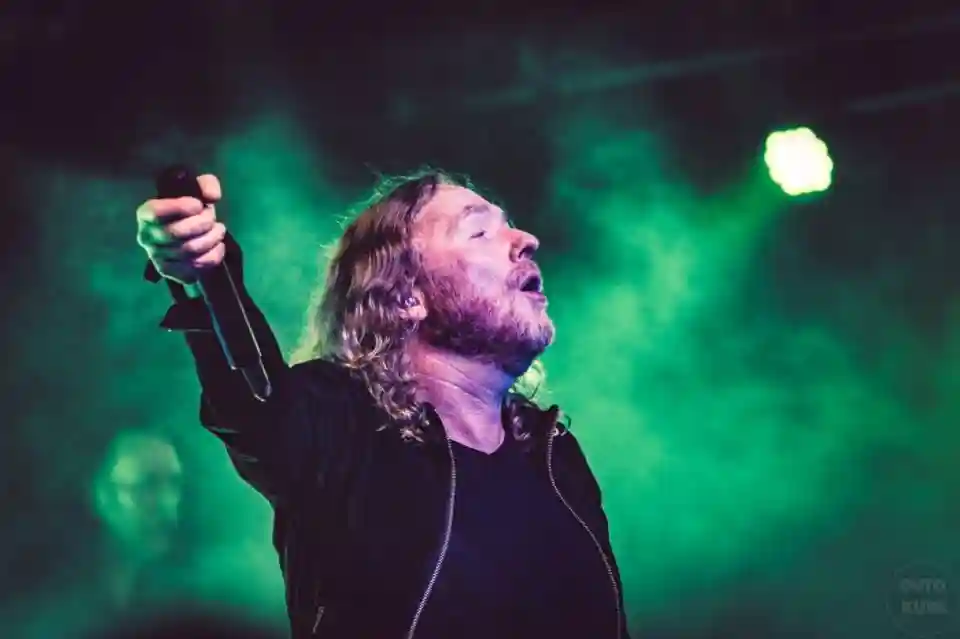 Mikael Stanne enumeră cele cinci albume care i-au influențat cariera muzicală