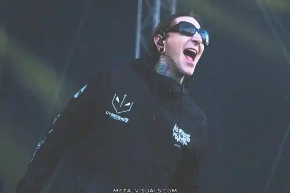 Motionless In White a lansat videoclipul live pentru piesa „R.I.P.”