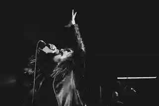 Monolicht lansează single-ul „Lord of the Flies” și concertează în Finlanda