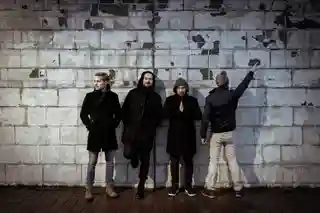 Trupa Delfoi Road a lansat albumul de debut, intitulat „Body Resonance”