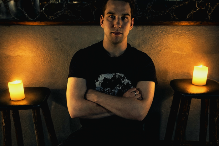 Wooden Shadow lansează single-ul „Blackened Roses Fall”