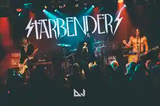 Starbenders acceptă provocarea „In A Second” într-un nou videoclip
