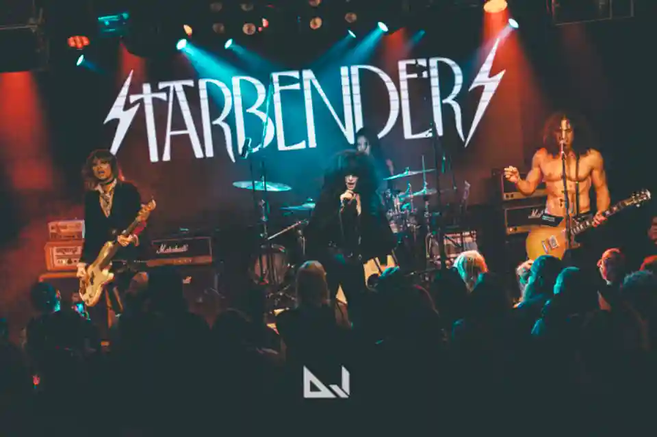 Starbenders acceptă provocarea „In A Second” într-un nou videoclip