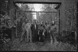 Avaruusasema lansează noul single „Osia” și anunță albumul „Painovoima II”