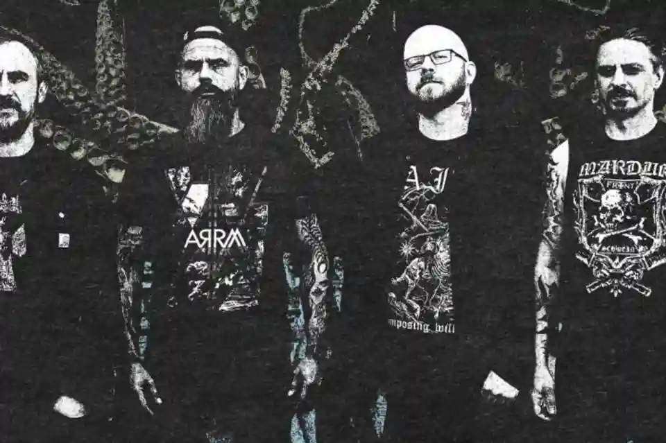 Trupa poloneză Mentor lansează single-urile „On Every Horn a Crown” și „Fuck You and Your God”