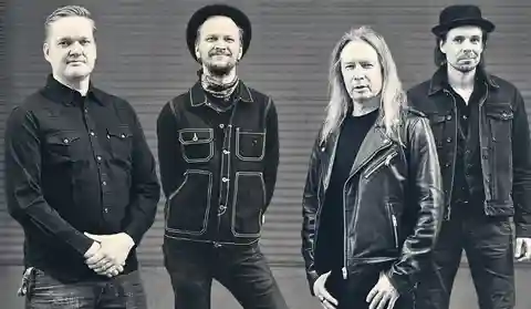 Timo Kotipelto & Robustik
