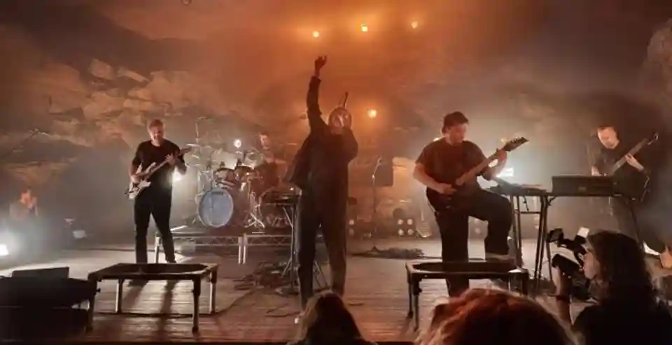 Between The Buried And Me lansează un material video filmat la The Caverns