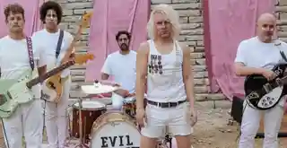 Evil Island lansează albumul Terraform the Afterlife