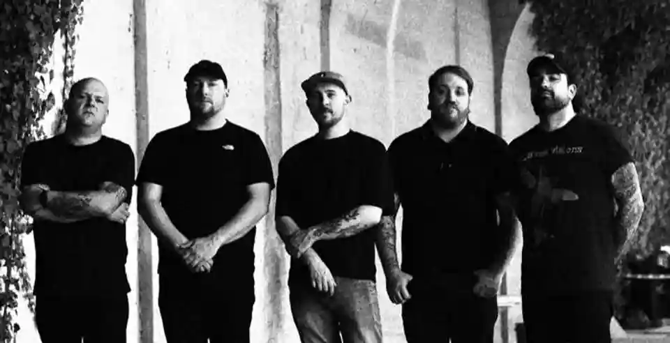 Wounded Touch lansează videoclipul piesei „Scarlet Psalm” și noul EP