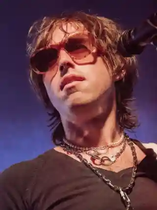 Noi lansări muzicale: Bilderbuch și Greta Van Fleet