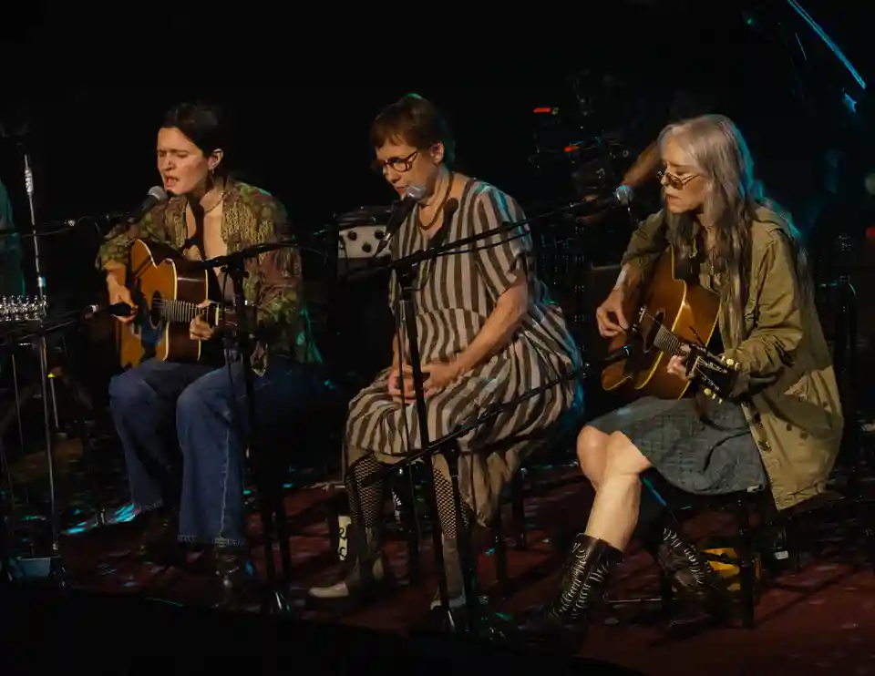 Big Thief a interpretat noul album „Horsepower” integral la Ryman Auditorium