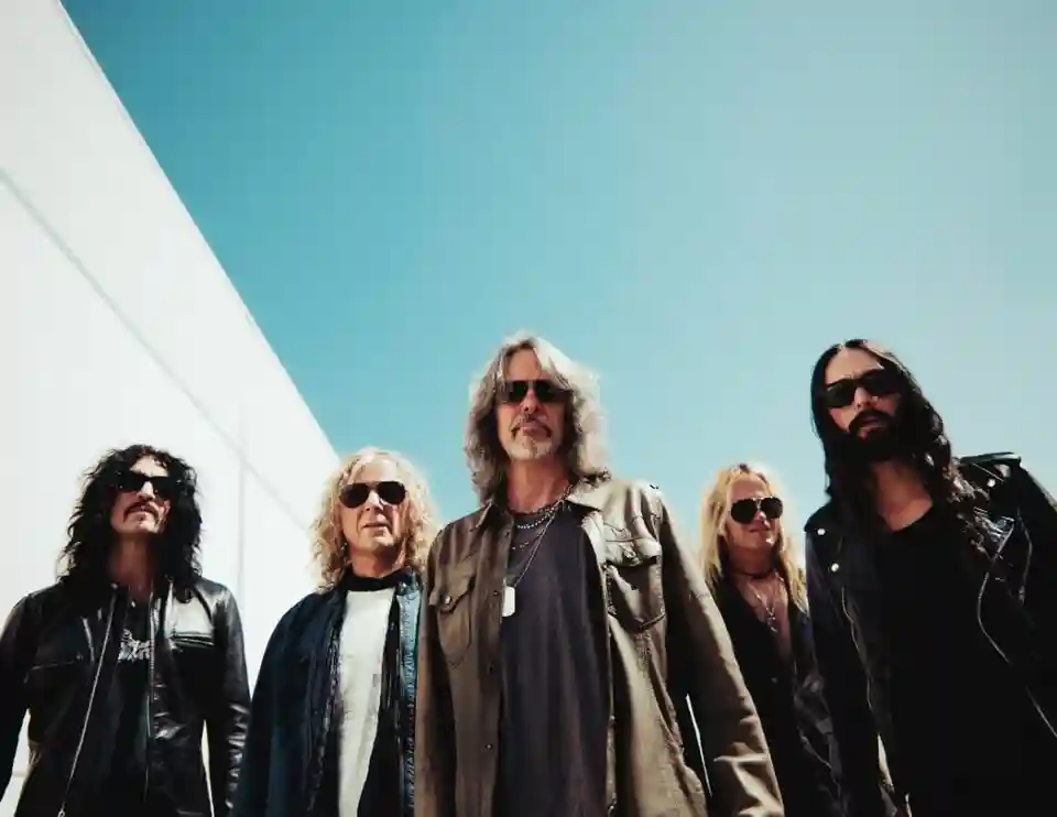 The Dead Daisies lansează videoclipul „Lift Me Up” cu Kelly Hansen și anunță turneu