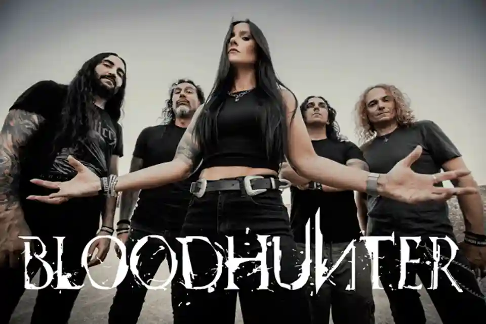 Interviu cu Diva Satánica despre noul album al trupei Bloodhunter