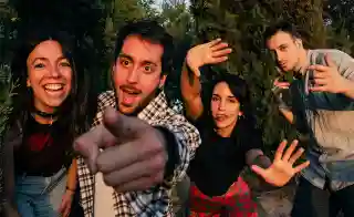 Trupa La Rueca de Moira prezintă EP-ul „Superficie Incierta” la MariskalRock Radio