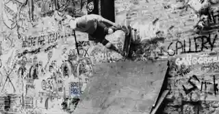 Documentarul Intense Energy: The Sounds of Skateboarding, lansat de Vans și Trust Records