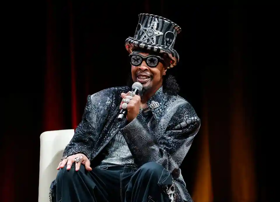 Bootsy Collins anunță publicarea primului său volum de memorii, Funked Around, Found Out