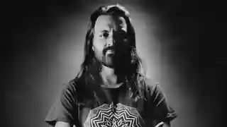 Jay Weinberg discută despre noul său proiect muzical și colaborările recente