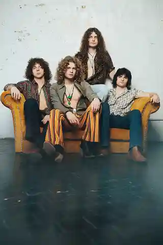 Trupa Jayler despre albumul de debut și influențele muzicale