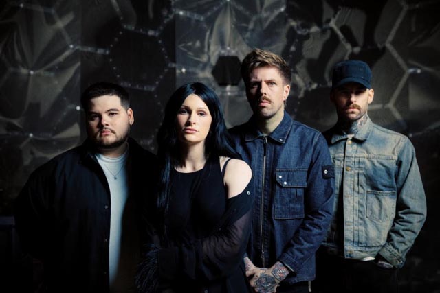 Spiritbox lansează piesa „Mourning” și o colaborare live cu Evanescence și Poppy
