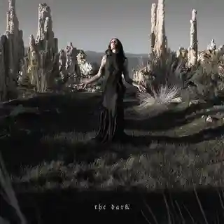 Chelsea Wolfe lansează cel de-al nouălea album de studio, intitulat „The Dark”