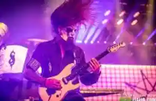 Jim Root explică de ce piesa „Arsenal” nu este reprezentativă pentru noul album Slipknot