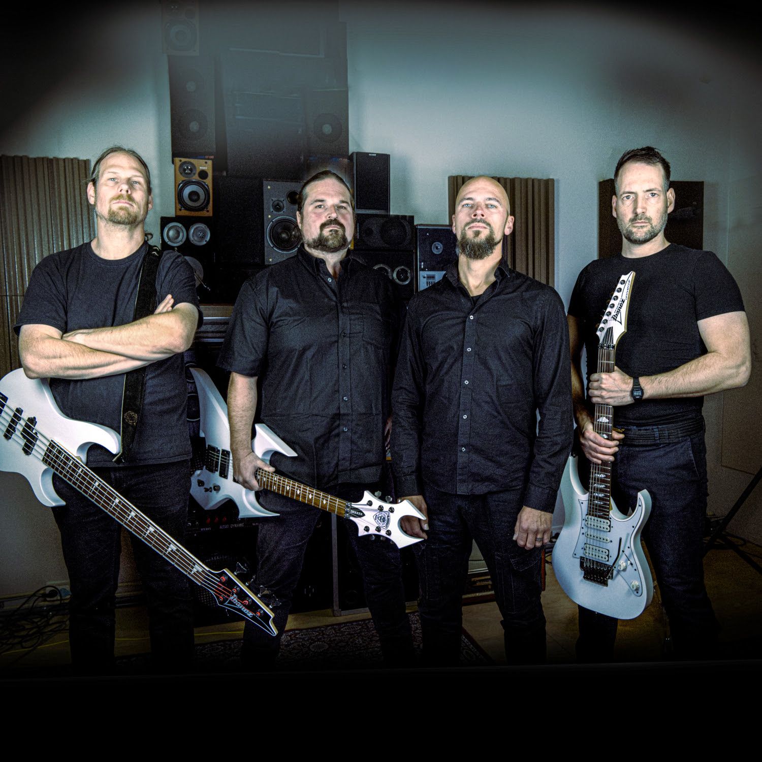 Absolute Power lansează noul single „Stand Up and Be Counted”