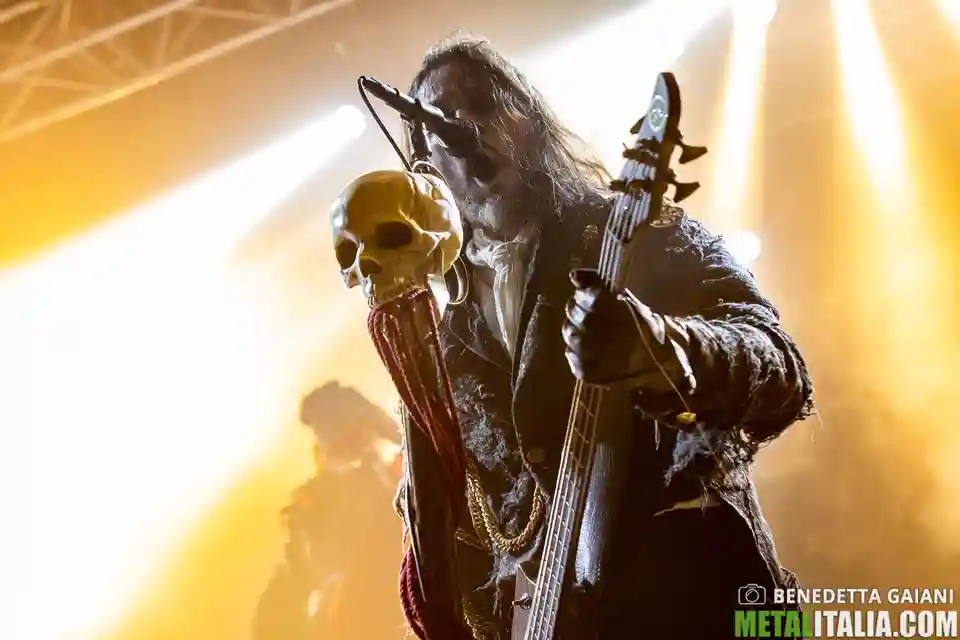Francesco Paoli de la Fleshgod Apocalypse a suferit o nouă intervenție chirurgicală