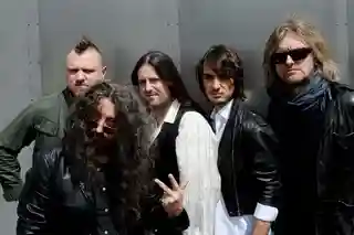 Albumul „See The Thunder” al trupei Markonee este disponibil pe platformele de streaming