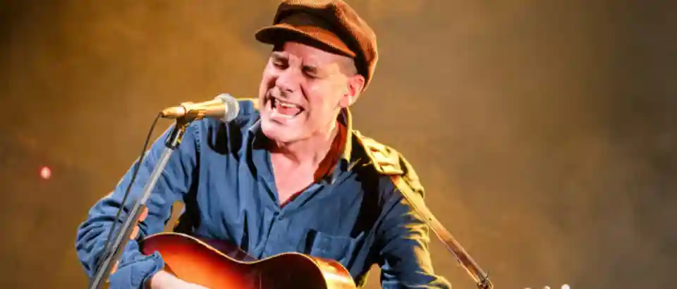 James Harries a concertat în Olomouc alături de trupa sa