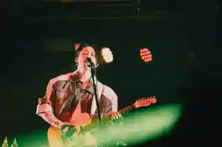 MIYAVI a susținut un concert aniversar la Tokyo cu HYDE invitat surpriză