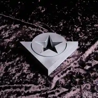 Artistul dark pop Midniter lansează videoclipul pentru piesa „I Could Love You”