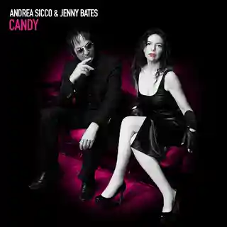 Jenny Bates și Andrea Sicco lansează videoclipul pentru coverul piesei „Candy”