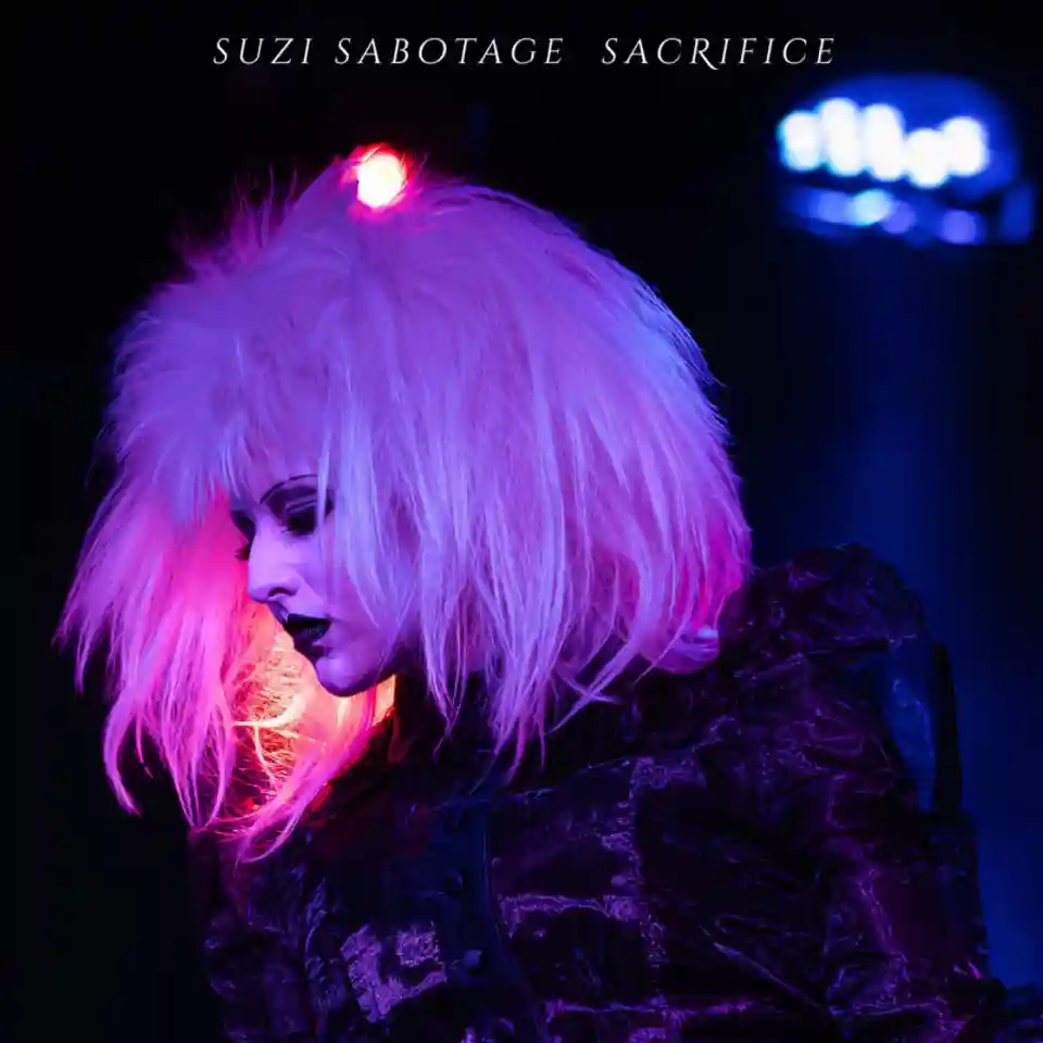 Suzi Sabotage lansează noul single „Sacrifice”