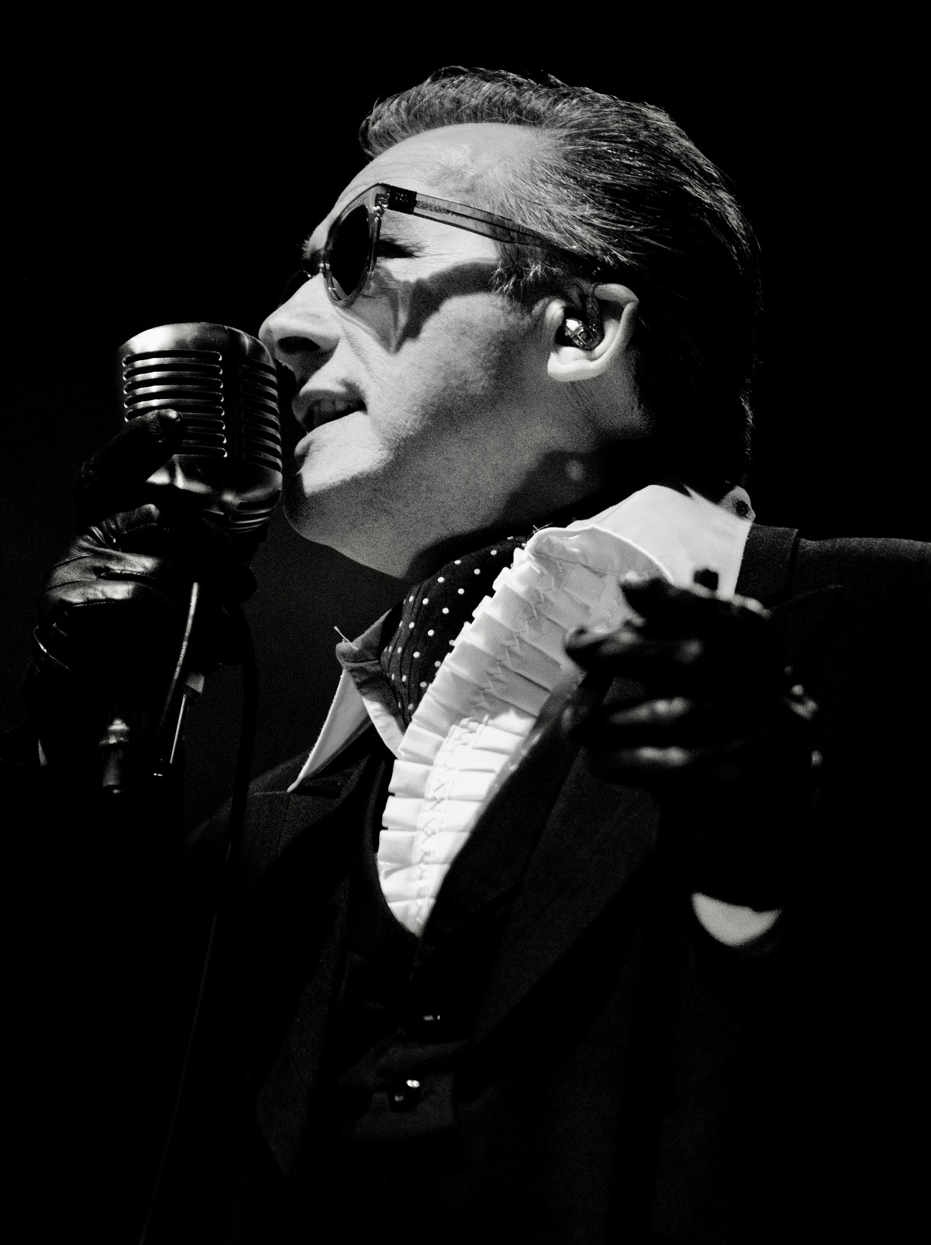 The Damned marchează 50 de ani de punk britanic cu un vinil rar