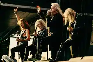 Saxon lansează noul album intitulat „Gods Of Thunder” în ianuarie 2027