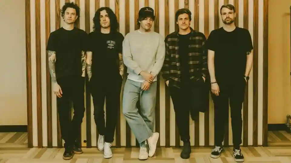 Real Friends se desparte de vocalistul Cody Muraro