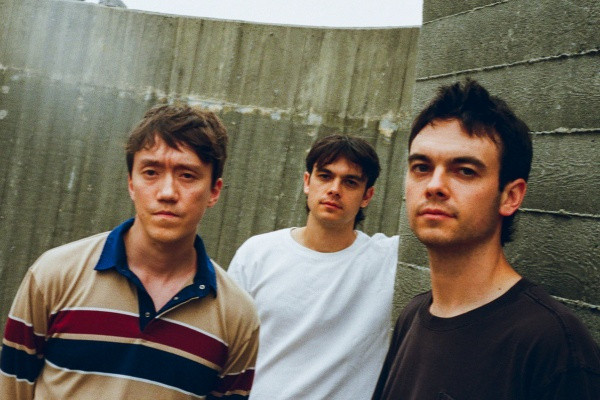wakelee analizează fiecare piesă de pe noul album „Under Construction Forever”