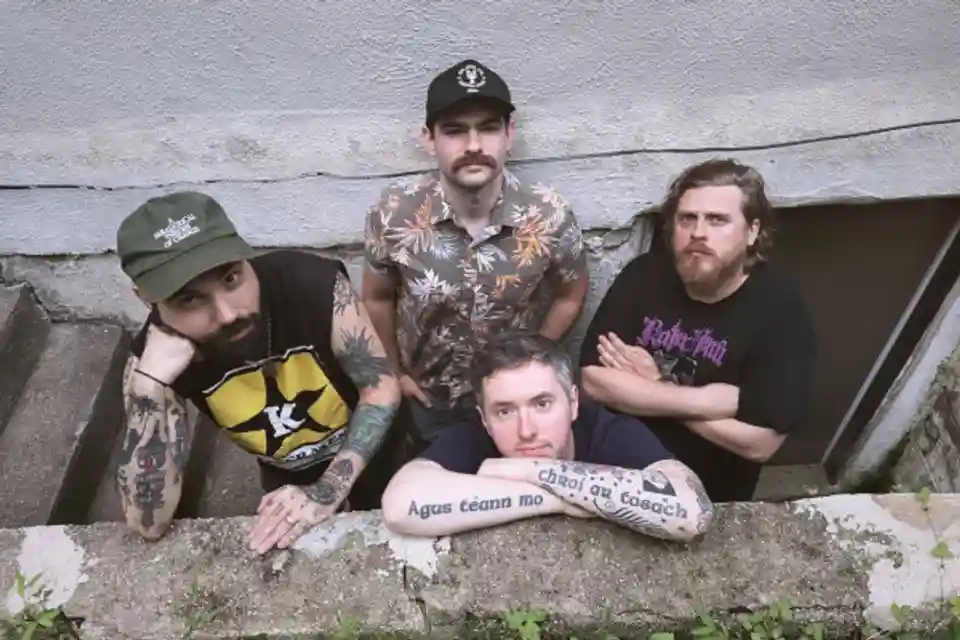 Tired Radio lansează single-ul „It Takes Time”