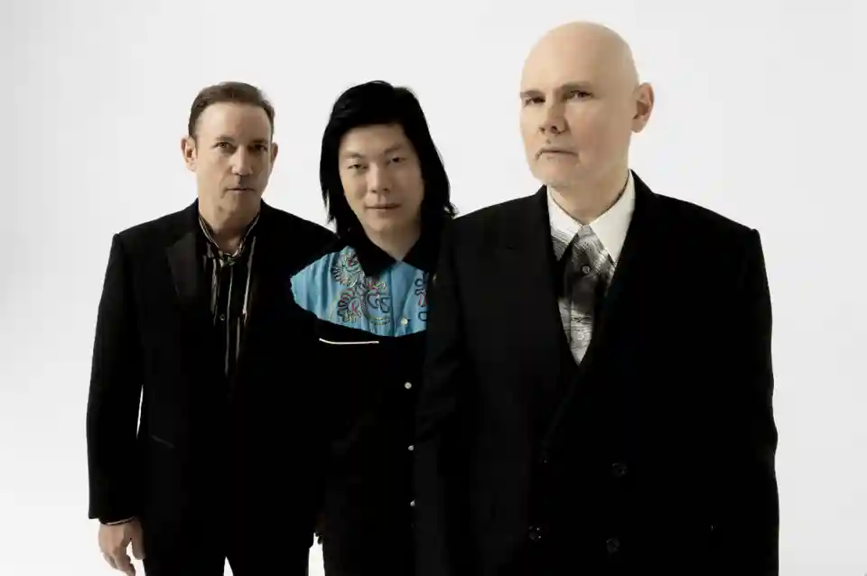 The Smashing Pumpkins colaborează din nou cu producătorul Butch Vig