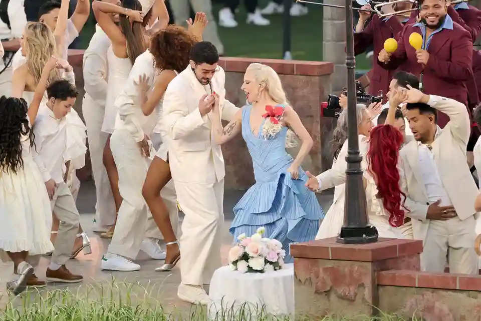 Bad Bunny a stabilit un record istoric la Premiile Emmy cu show-ul de la Super Bowl