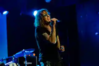 Donnie Vie discută despre Enuff Z’Nuff în cadrul podcastului Lipps Service