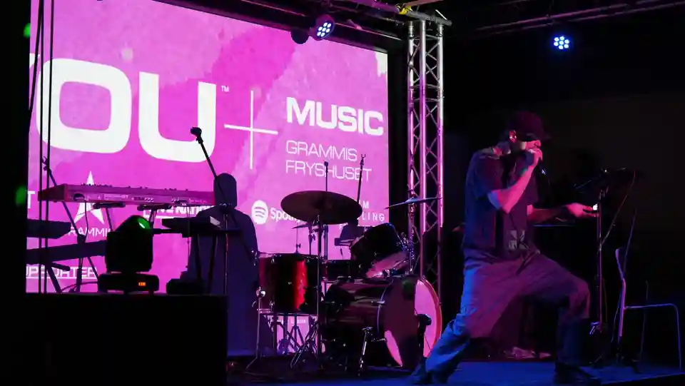 Inițiativa YOU+ Music organizează o serie de evenimente pentru tinerii din industria muzicală