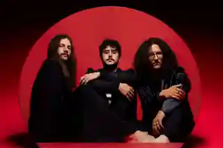 Red Eye lansează videoclipul sesiunii „Live at Green Cross”