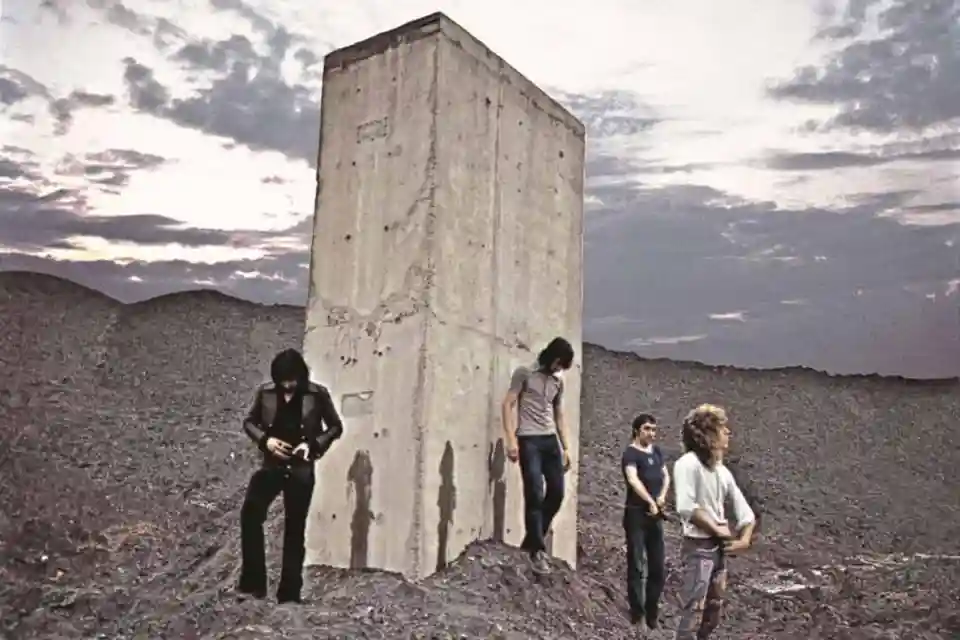 Povestea copertei albumului „Who’s Next” al trupei The Who